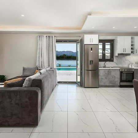 Bluewind Villa *